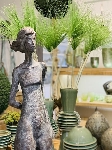 FrauenSkulptur Hilda, Polyresin, 14,5x14x81 cm