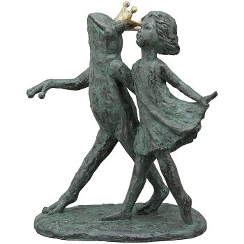 Mädchen mit Frosch TroupeR, Polyresin, 29x18,5x35,5 cm