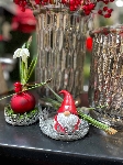Santa Lilian, rot, Polyresin, 5x5x7,5 cm