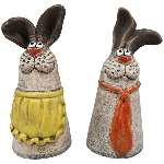 ZaunHocker Hase Marta, Stoneware, 8,2x7,8x17,4 cm