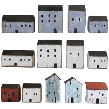 Haus LaMer, natur/weiß/blau/rot, Holz, 5,2x3,5x4,7 cm, 5x3,2x5 cm